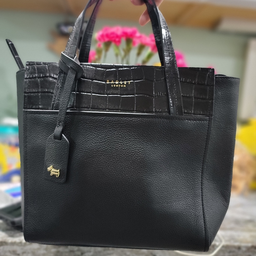 Radley London Black Leather Tote Bag - Picture 2 of 10